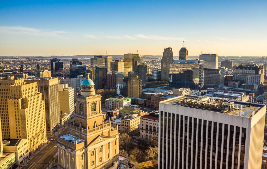 Recruiting and Digital Personnel Jacket with Q-CMS